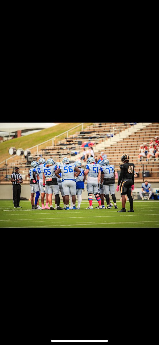 🗣️🗣️ RECRUITS
Season is officially over and on to playoffs 🦾
DROP THAT TAPE‼️👎🏾
#LoadIT😎