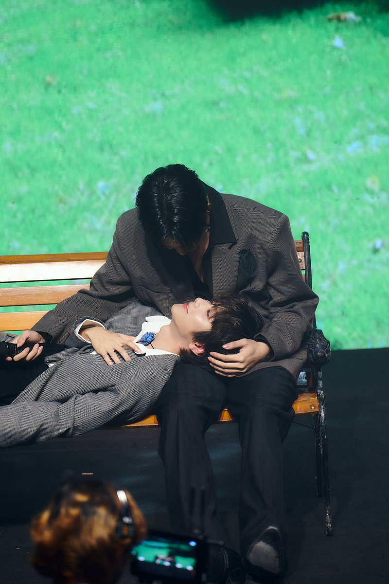 savewrg's tweet photo. ดอกไม้ดอกนี้ไม่ต้องรอแล้วครับ👬

DMD GEN4 FINAL  
#DMDFriendshipSS2FinalEP 
#อู่อู๋เซฟ #AuauSave #savewrg #auautnp https://t.co/k5lTdmjZHr