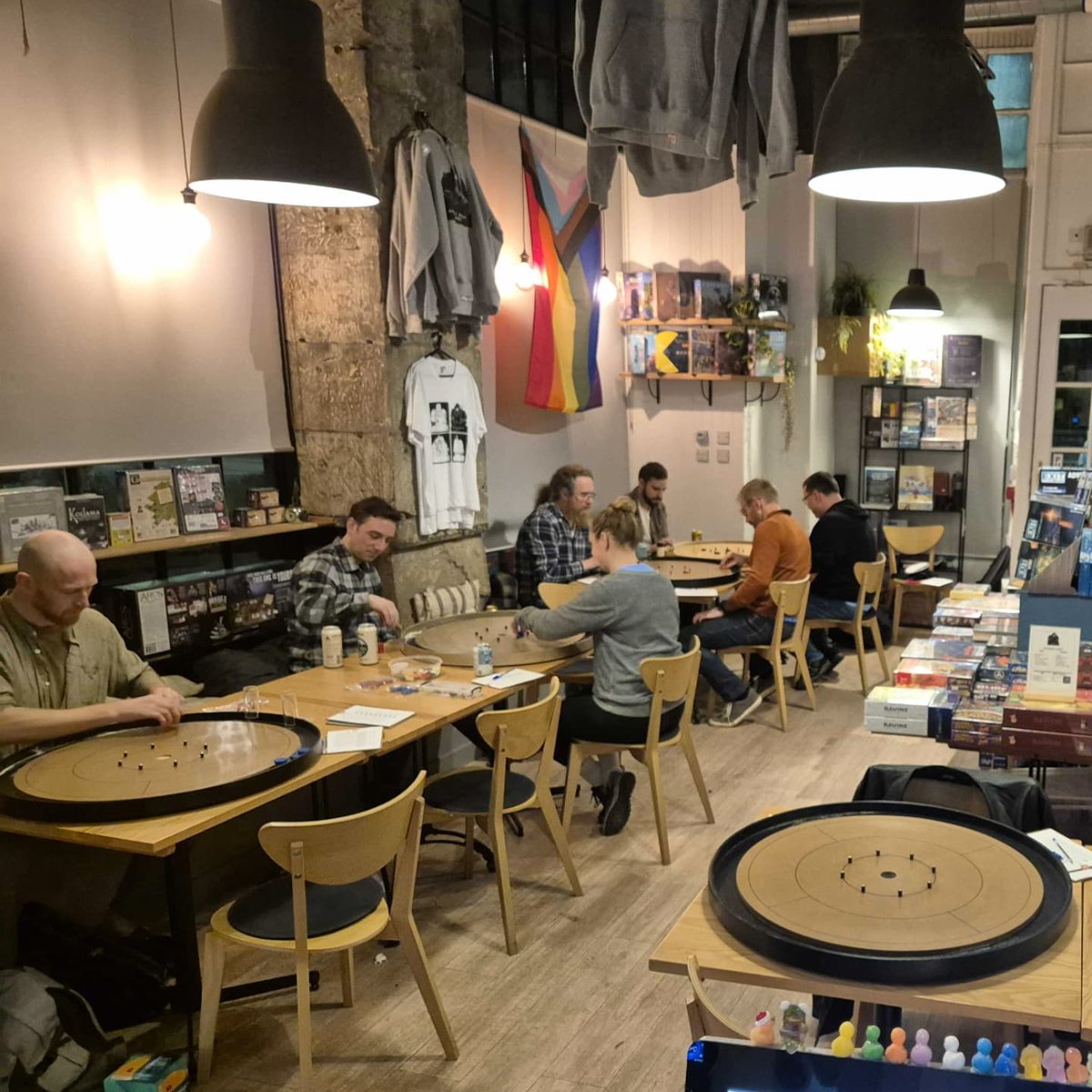 ancient_robots's tweet image. Thanks everyone who came to our Crokinole event yesterday and thanks Joe for organising the evening! We hope you all had a great time with the casual tournament! Keep an eye on our website for future events!
#ancientrobotgames #crokinole #boardgames #boardgamestore #edinburgh