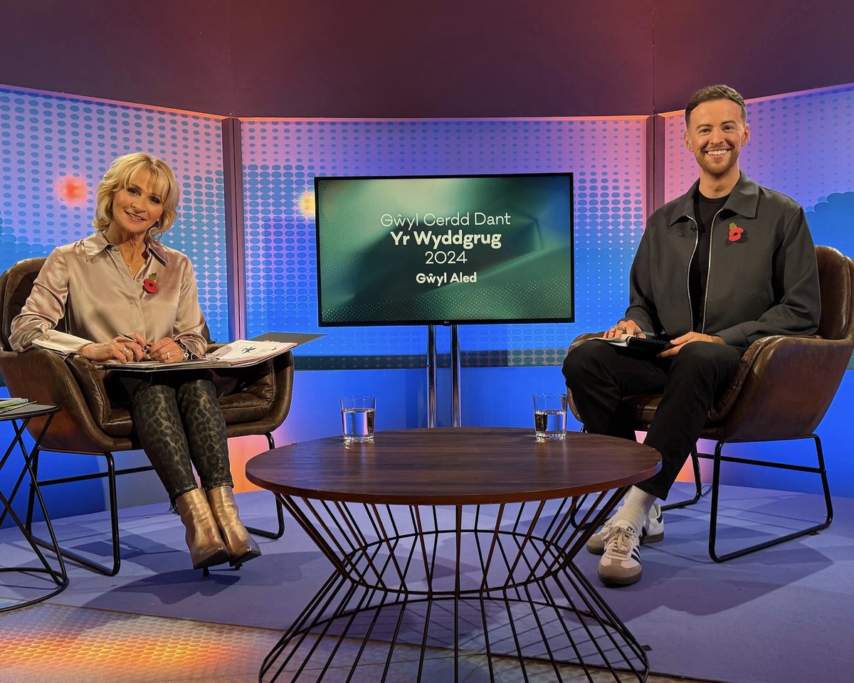 Steffan (@steffan_hughes) on Twitter photo Gwyl Cerdd Dant Yr Wyddgrug - diwrnod i'w gofio. Diolch! ✨ Had a blast broadcasting live on <a href="/S4C/">S4C 🏴</a> from this unique festival 👌🏻 Gwyl Cerdd Dant Yr Wyddgrug - diwrnod i'w gofio. Diolch! ✨ Had a blast broadcasting live on <a href="/S4C/">S4C 🏴</a> from this unique festival 👌🏻