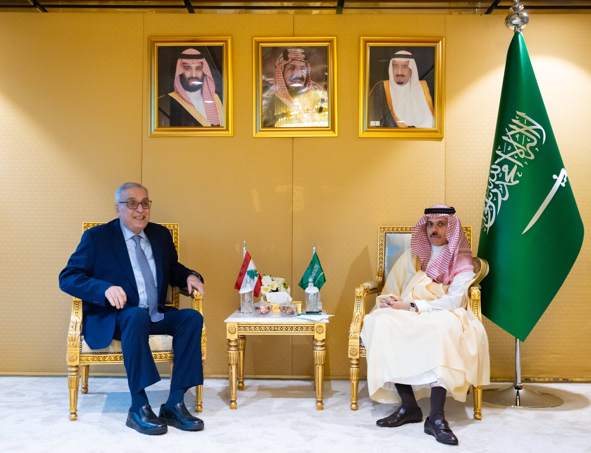 KSAmofaEN's tweet photo. #Riyadh | Foreign Minister HH Prince @FaisalbinFarhan met with H.E. Abdallah Bou Habib, Minister of Foreign Affairs and Emigrants of #Lebanon, on the margins of the Preparatory Meeting of Foreign Ministers Extraordinary Arab and Islamic Summit. https://t.co/Q5mj2wsRpp