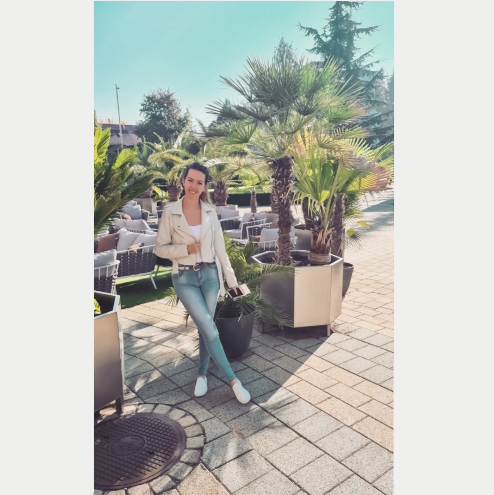 🌴