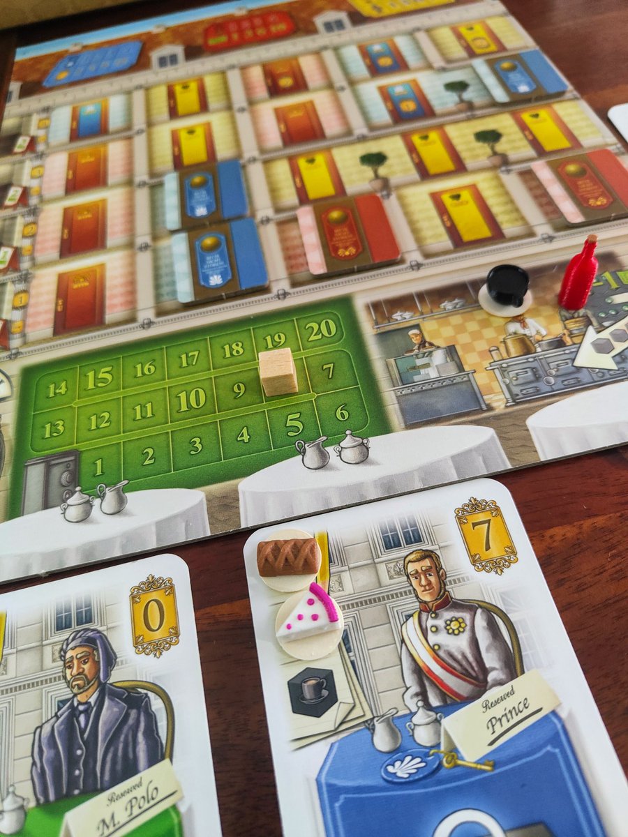 shinyhappymeeple tweet media