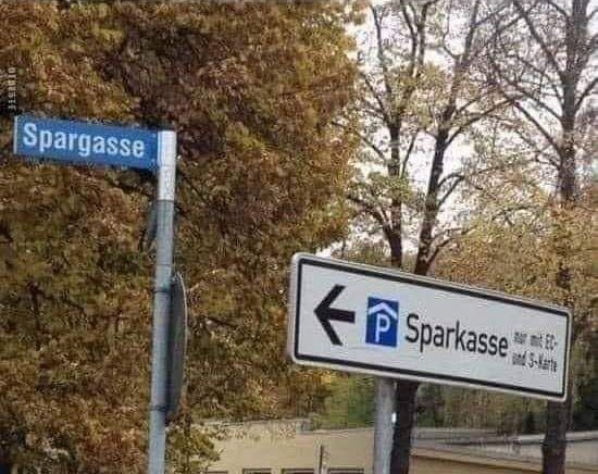 In Sachsen wird zweisprachig beschildert 🤔