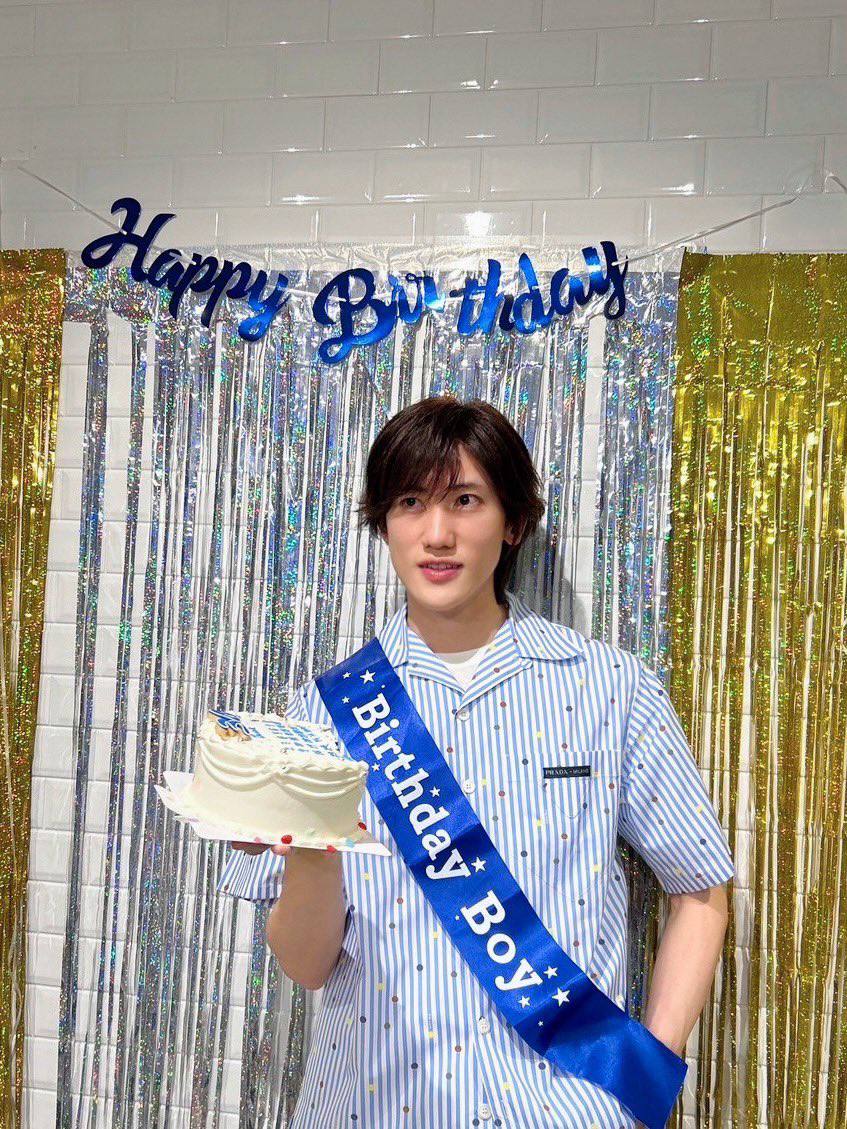 naruniko's tweet photo. We choose this wonderful photo as reference 🥰 https://t.co/yAaRPT0e2F