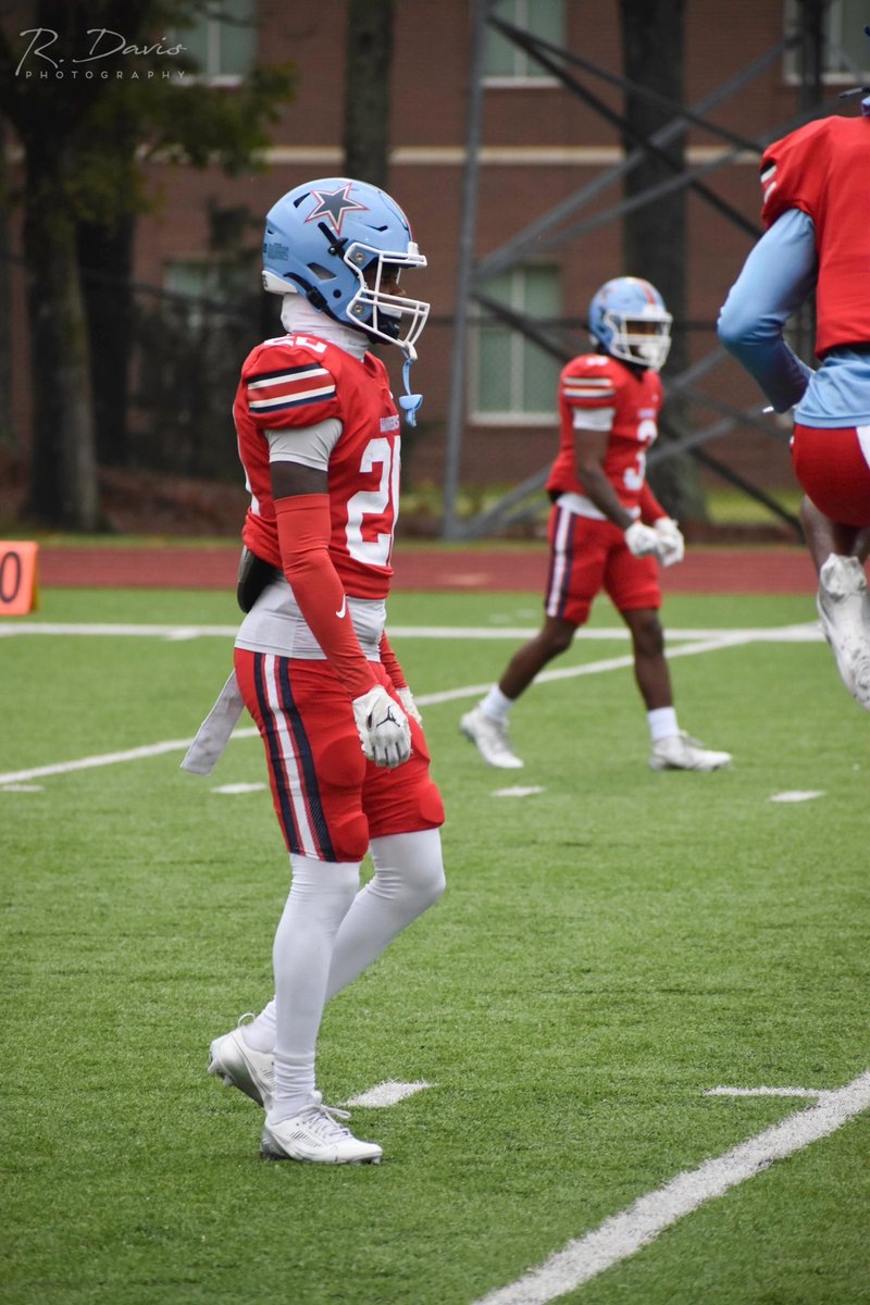 JakwonMorris1's tweet image. Check out my highlights
hudl.com/v/2QMeVJ
True freshman juco CB
Ht - 6,0 Weight 165
💫✝️
@KeshawnDavila @FlyHighTank @CoachCJones20 @JUCOFFrenzy