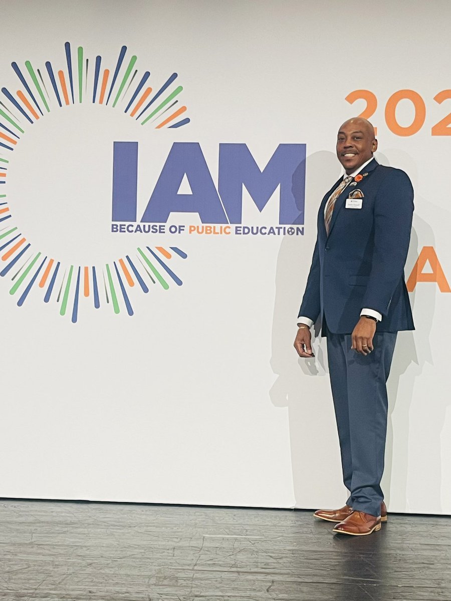 I'm thrilled to announce that I've been appointed as an At-Large Member on the Tennessee School Board Association (TSBA) Board of Directors! This opportunity from TSBA is truly an honor, and I am ecstatic to serve in this role for 2025. # tsba # jmcsswinning