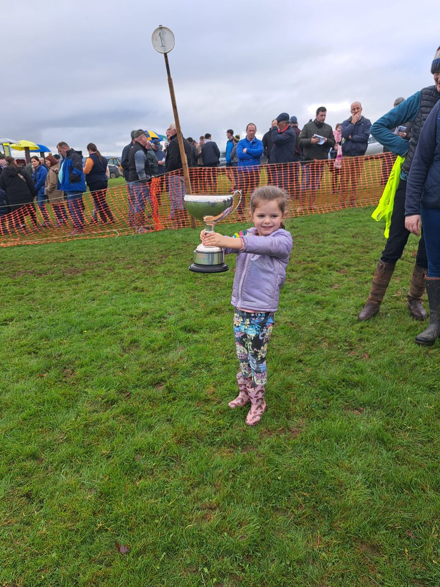 Congratulations and well done to all winning connections at Knockmullen House today. Thank you to all our sponsors and well done to all volunteers, on what was a very successful &amp; safe days racing 👏 <a href="/irishp2p/">p2p.ie</a> <a href="/QrIrish/">Irish QR Association</a> <a href="/TheINHSC/">Irish National Hunt Steeplechase CLG</a>