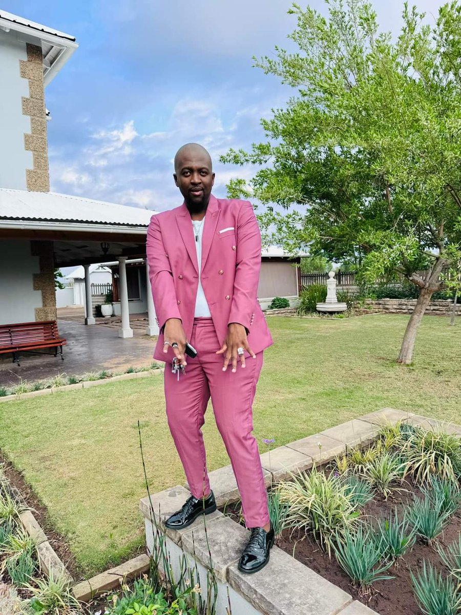 Thapelo tweet media