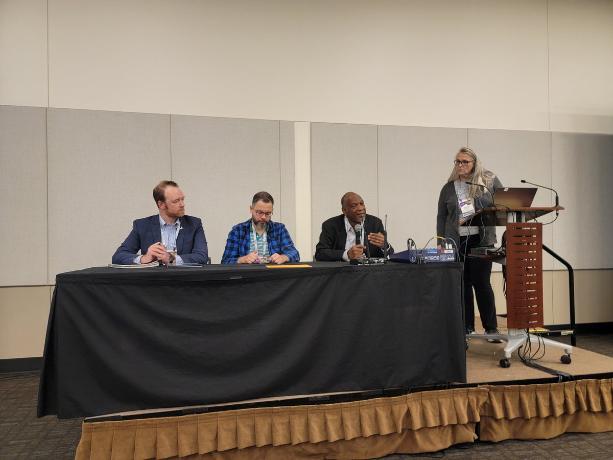 <a href="/ABCbirds/">American Bird Conservancy</a> From <a href="/icipe/">icipe</a>, <a href="/baldwyn_torto/">Baldwyn Torto</a> spoke about creative partnerships, the bioeconomy, and innovative &amp; sustainable solutions to social problems using insects, such as combating youth unemployment through producing silk and raising bees for honey. #entomology2024