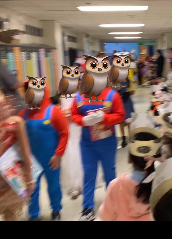 WeissLeadership_Library tweet media