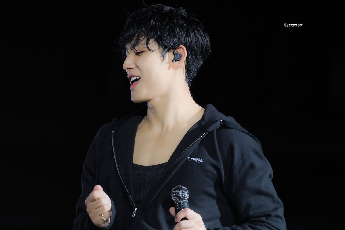 𝘿𝙤𝙪𝙗𝙡𝙚𝙨𝙩𝙖𝙧 더블스타 tweet media