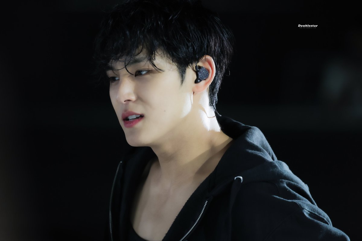 𝘿𝙤𝙪𝙗𝙡𝙚𝙨𝙩𝙖𝙧 더블스타 tweet media