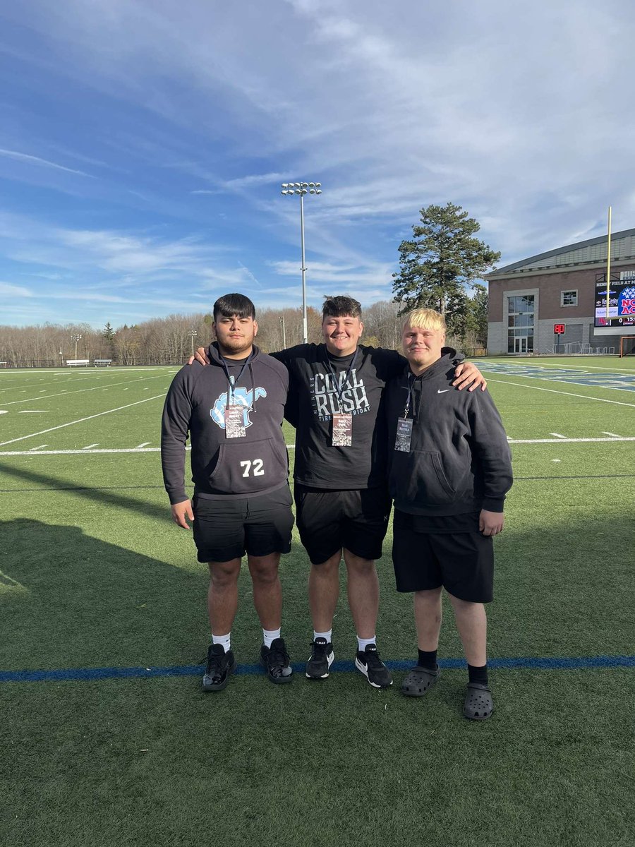 Logan Hurley (@ljhurley72) on Twitter photo After a great conversation with <a href="/Coach_Mro/">Coach Mro</a> I'm blessed to say l have received my first offer to play football for the Terriers🙏🏽. ( <a href="/davidjones_7/">David Jones</a> <a href="/CoachHolland/">Rick Holland</a> <a href="/DDSportsNetwork/">D&D Sports Network</a> <a href="/PrepRedzoneWV/">Prep Redzone West Virginia</a> <a href="/hatfieldrilee1/">Rilee Hatfield</a> <a href="/garyjpope07/">Gary Pope</a> ) After a great conversation with <a href="/Coach_Mro/">Coach Mro</a> I'm blessed to say l have received my first offer to play football for the Terriers🙏🏽. ( <a href="/davidjones_7/">David Jones</a> <a href="/CoachHolland/">Rick Holland</a> <a href="/DDSportsNetwork/">D&D Sports Network</a> <a href="/PrepRedzoneWV/">Prep Redzone West Virginia</a> <a href="/hatfieldrilee1/">Rilee Hatfield</a> <a href="/garyjpope07/">Gary Pope</a> )