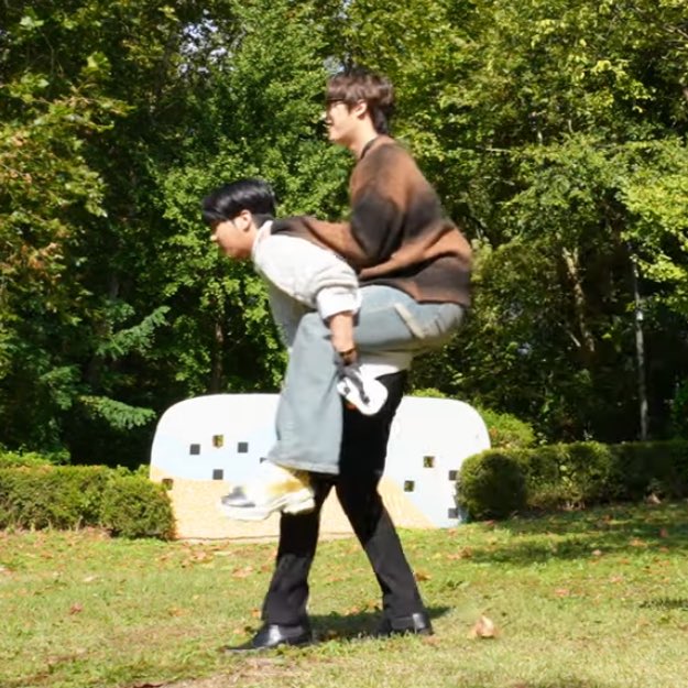 withjongho_'s tweet image. jonggi