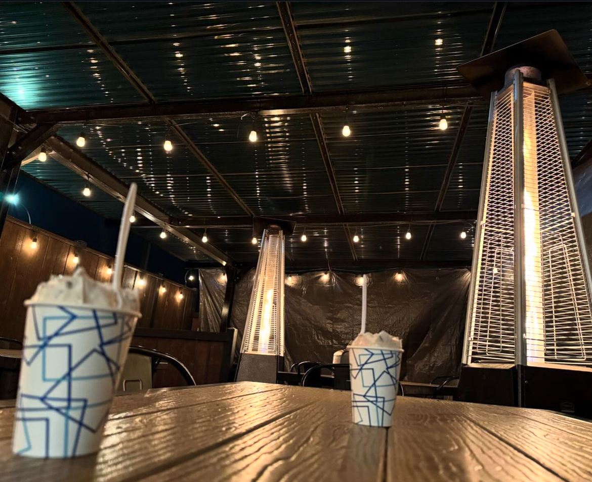 Don't let the chillier weather keep you inside! Our heated patio and snuggly blankets are here to keep you toasty for the rest of the season. 
"It doesn't matter how cold, wet, or rainy it is Charley B's has got your covered" - Lexie Elias
#eatlocal #ilovecharleybs