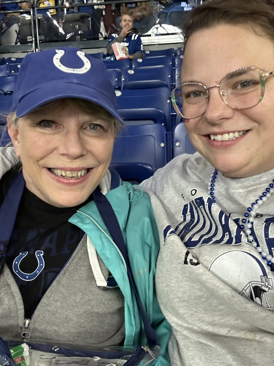 ThenArielSaid's tweet photo. We finally made it! #Fortheshoe @Colts #BUFvsIND https://t.co/JSlIK1HJgQ