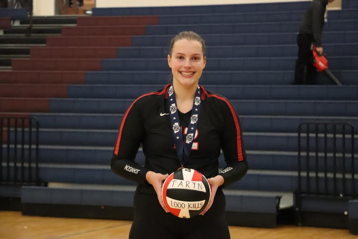 danelleottemann's tweet photo. 🦅🏐 Congrats Lady Eagles on your 3rd place finish in the Class C2 State Volleyball tournament!! 🏐🦅

Congrats Taryn on reaching 1,000+ career kills! Thank you to each and every one of Taryn’s teammates for helping her reach this milestone. ❤️ https://t.co/AuWQ7rwglY