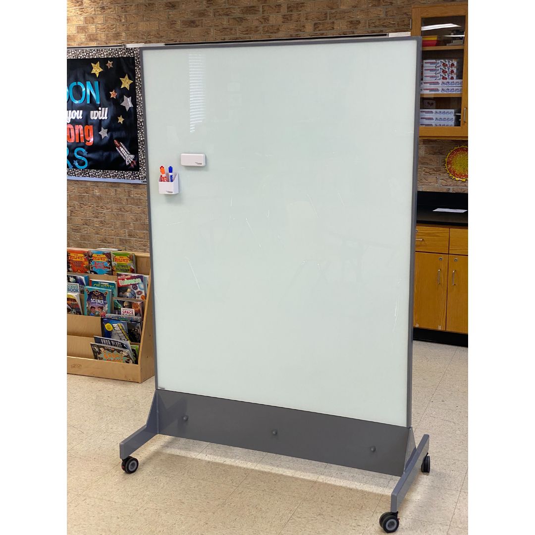 Titan__Armored's tweet photo. 🛡️📚 Safety + Style for Classrooms 🛡️📚

The TAG Mobile by Titan Armored:
✅ Made in the USA
✅ 10-Year Warranty
✅ Bullet-Resistant Strength
Protect schools with unmatched quality. 💪✨
#SchoolSafety #TAGMobile #Bulletproof #TitanArmored #SafeSchools https://t.co/Q0Be1Zz7qm