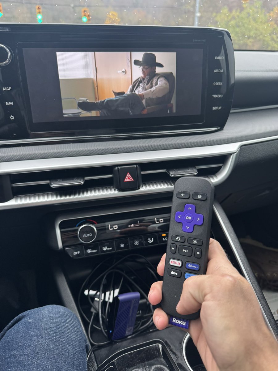 _logansj's tweet image. Technology is awesome