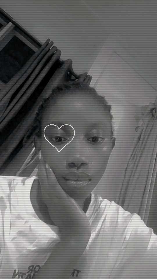 Living with sickle cell and complication is draining me 

I woke up having mood swings and my heart has been heavy. Nothing is really making sense to me 🥹 my eyes are heavy for tears.

I'm so tired of everything 😭