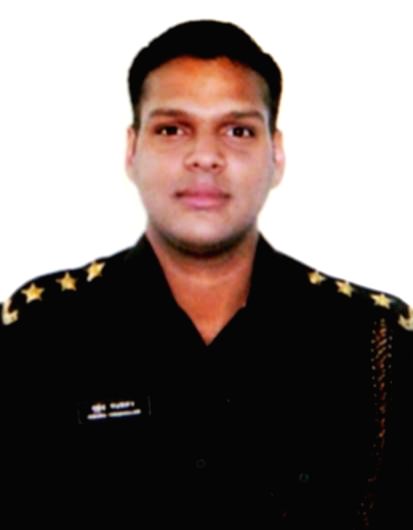 isaravananm's tweet image. #Amaran it&apos;s Pride of the nation 🎖️🇮🇳 A big salute #majormukundvaradarajan sir 🫡. Best tribute for #indhurebeccavarghese mam and #Mukund sir family ✨

Love you @sivakarthikeyan Anna ❤️🥹 
#Sivkarthikeyan #amaranfdfs 31/10/2024