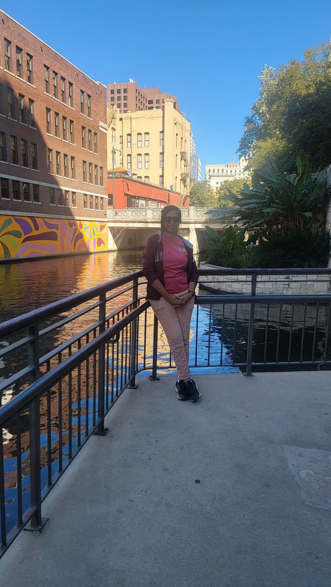 Sunshine, science, and success! Starting <a href="/ASA_CSSA_SSSA/">Agronomy, Crop, and Soil Science Societies</a>, #ACSmtg with a scenic 6km Riverwalk stroll this morning with Dr. Rahul Raman <a href="/PhenotypingGuy/">Rahul Raman, Ph.D.</a>.  So proud of my former students shining now as early career scientists and society leaders!