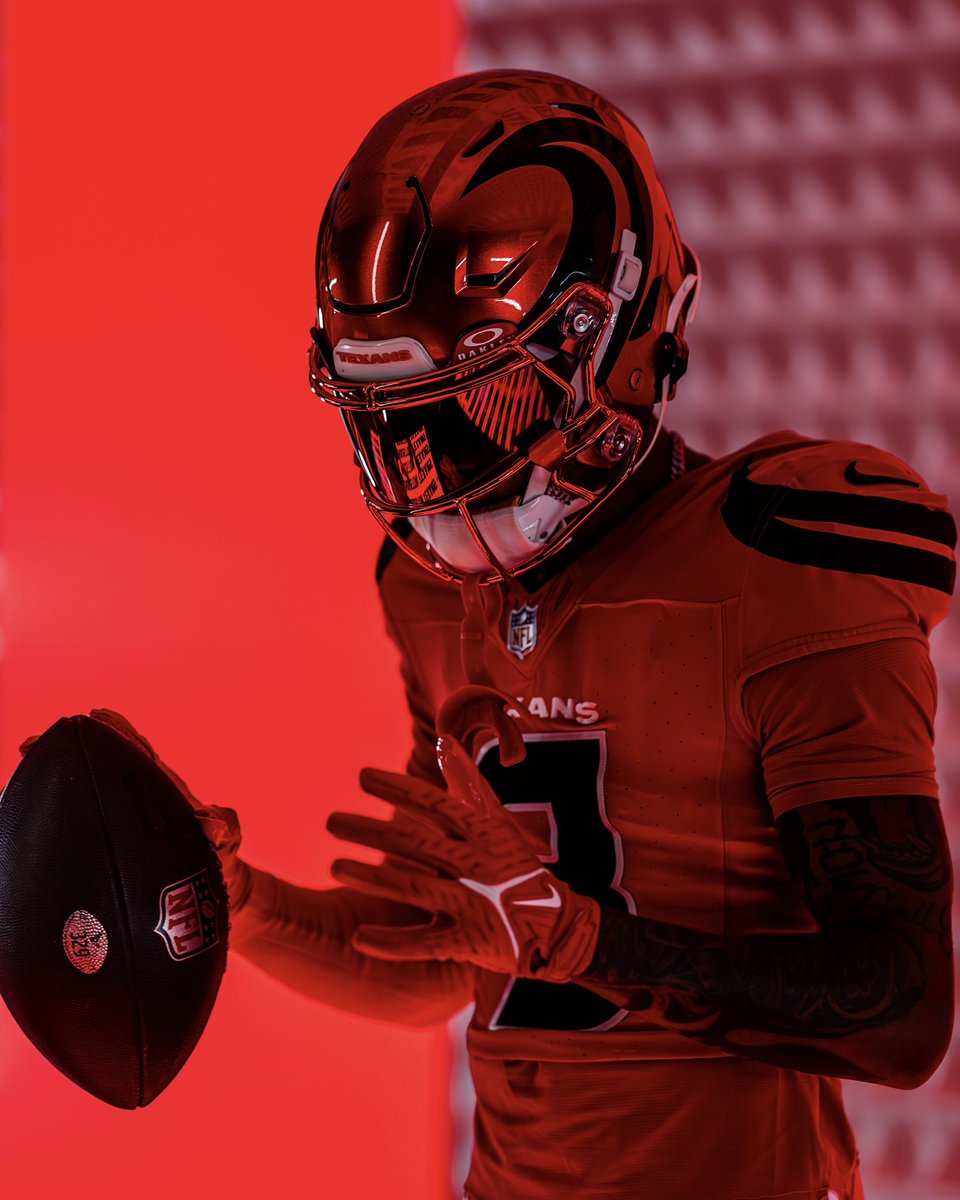 HoustonTexans's tweet photo. Primetime SNF and we can’t wait 🔥 https://t.co/23Og8NRUFu