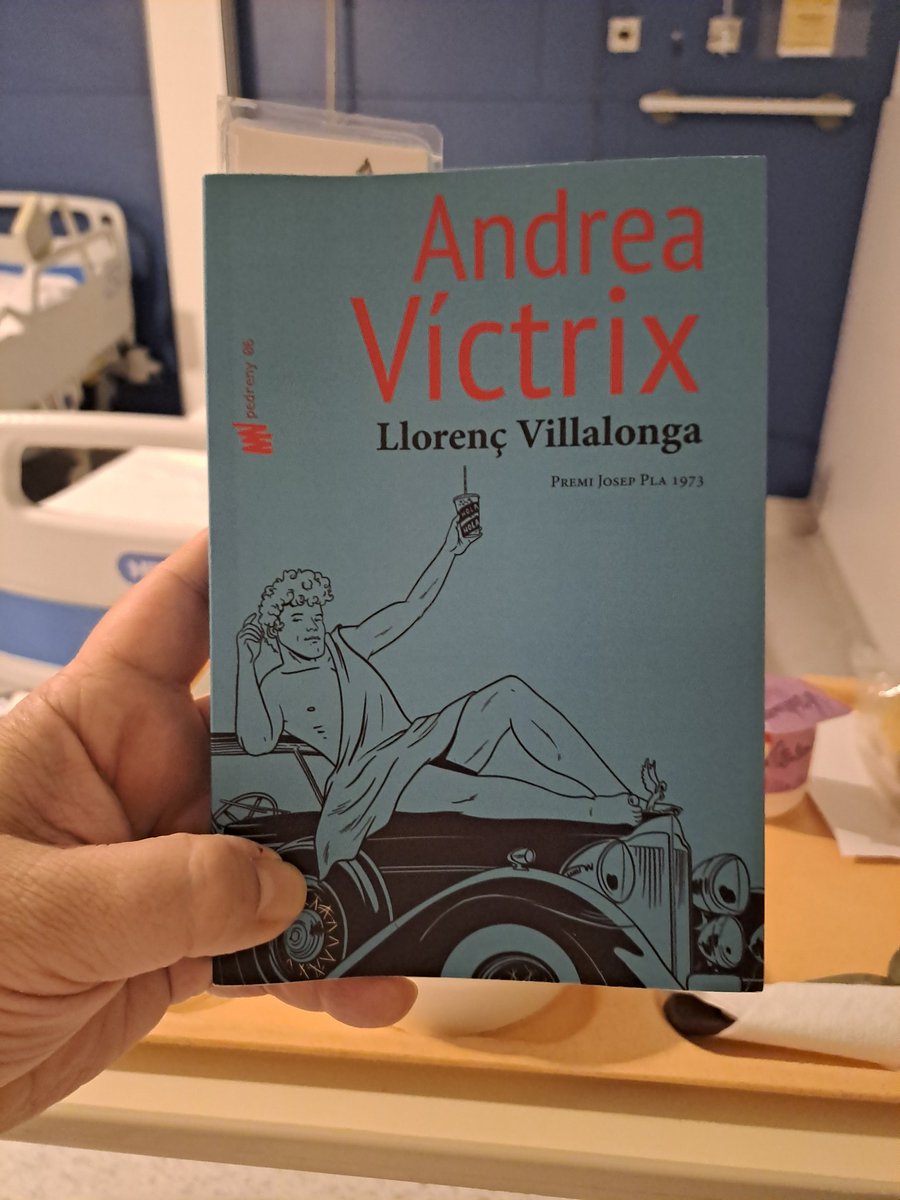 Àngel Carbonell (@angelos_kalos) on Twitter photo #AndreaVíctrix de #LlorençVillalonga és una distopia visionària que qüestiona la nostra societat consumista i la pèrdua d’identitat. Una obra punyent i profètica que <a href="/AdiAedicions/">AdiAedicions</a> ha reeditat amb un epíleg esplèndid de #ramonmas. #llibres #lecturesrecomanades #literaturacatalana #AndreaVíctrix de #LlorençVillalonga és una distopia visionària que qüestiona la nostra societat consumista i la pèrdua d’identitat. Una obra punyent i profètica que <a href="/AdiAedicions/">AdiAedicions</a> ha reeditat amb un epíleg esplèndid de #ramonmas. #llibres #lecturesrecomanades #literaturacatalana