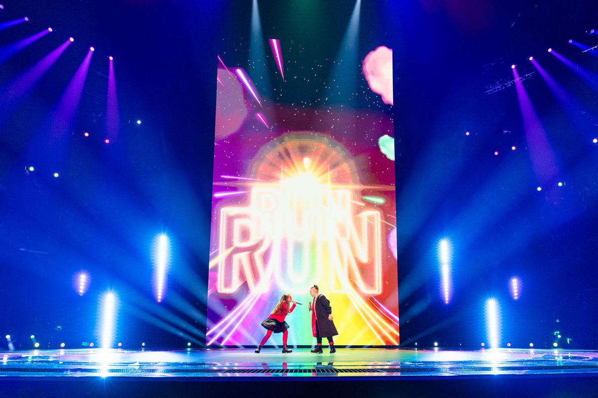 esc_macedonia's tweet image. 🇲🇰 Take a look at Ana &amp;amp; Aleksej’s first rehearsal in Madrid! 👀 

#JuniorEurovision | #LetsBloom