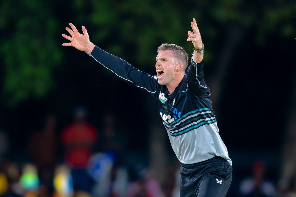 TrulyBrijesh's tweet photo. HAT-TRICK FOR LOCKIE FERGUSON IN SRI LANKA!

He had 4-4-0-3 in the T20WC in WI, and now a hat-trick in SL - excelling in different conditions.

BRILLIANT PACE BOWLING 🔥

#INDvsSAT20 #INDvSA #SLvsNZ https://t.co/zshIg7UycG