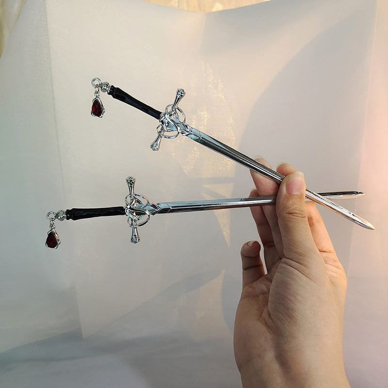 prettiestavenue's tweet photo. sword hairpin https://t.co/b8MKh5lPpv