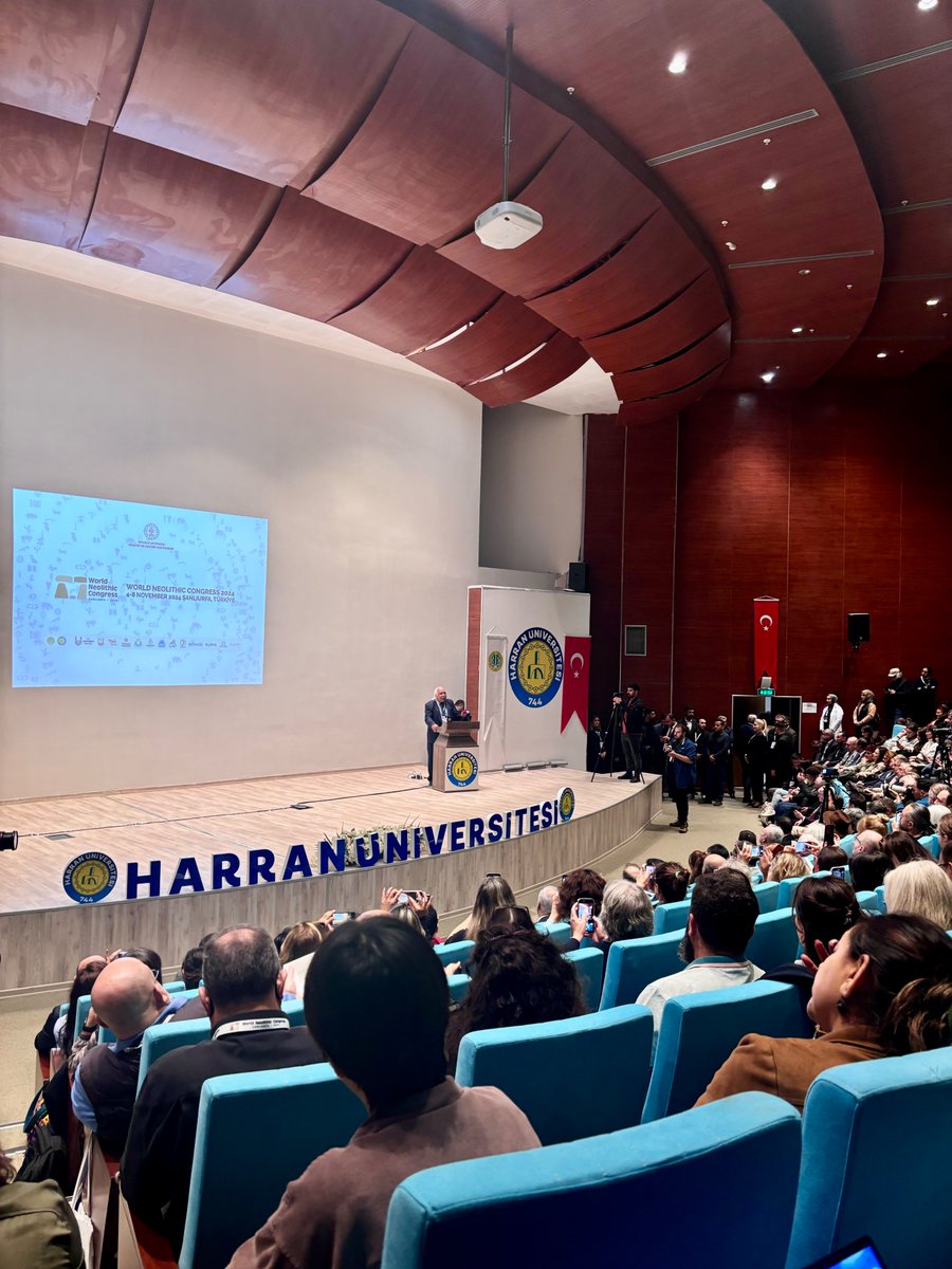 SabinaCvecek's tweet image. The first @WNC2024 was a great success! It was a real pleasure to see these fantastic new sites, listen to great talks, and try to understand neolithic lifeways on a global scale. Looking forward to reconvene in four years! @oeai_oeaw @oeaw @FieldMuseum