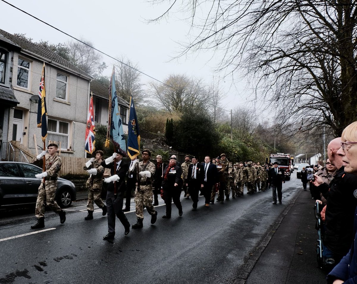TreorchyCCF's tweet photo. Today our @treorchyComp @CCFcadets represented their communities at the services of Remembrance at Blaenrhondda and Treherbert with @PoppyLegion, veterans, councillors from @RCTCouncil and members of the local emergency services. #RemembranceSunday #WeWillRememberThem https://t.co/J0oJq8uAv6