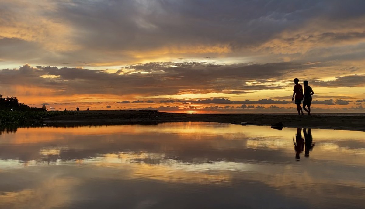 untalkaleth's tweet photo. Ciénaga, Magdalena 🌅 https://t.co/nWcFQyGmXc