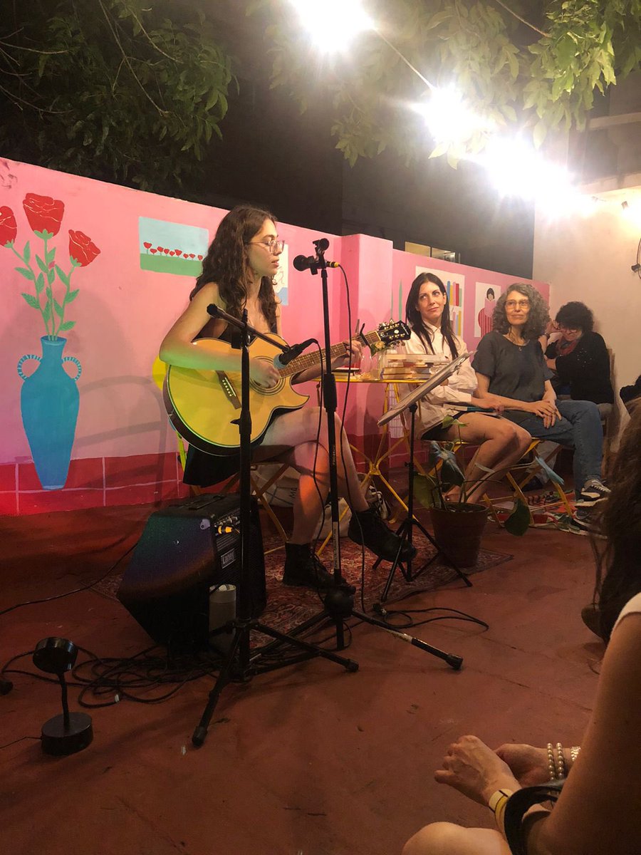 LucianaDeLuca tweet media