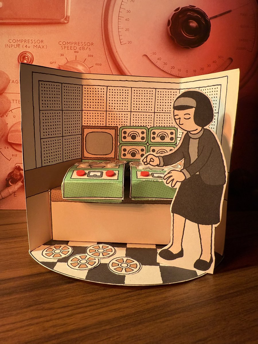 Loving the Electronic Pioneers series from <a href="/HeyKidsShop/">Hey Kids Rock'n'Roll</a> 💫 #DeliaDerbyshire