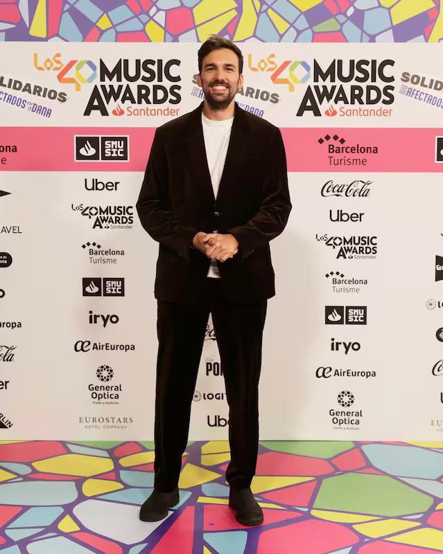 Uri Mora tweet media