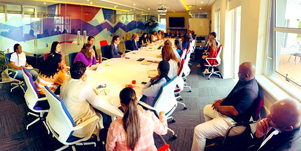 Rémy Rioux (@riouxremy) on Twitter photo Kudos to our fantastic <a href="/AFD_France/">Agence Française de #Développement (AFD) 🇫🇷 🇪🇺</a> team in #Johannesburg led by <a href="/AudreyRojkoff/">Audrey ROJKOFF</a> with <a href="/GardonSteven/">Steven Gardon</a> & Nicolas Willemin. You work hard, you deliver, you develop a strategic vision, echoing #POS5, often one step ahead ! Merci à toutes et tous🙏🏼 Kudos to our fantastic <a href="/AFD_France/">Agence Française de #Développement (AFD) 🇫🇷 🇪🇺</a> team in #Johannesburg led by <a href="/AudreyRojkoff/">Audrey ROJKOFF</a> with <a href="/GardonSteven/">Steven Gardon</a> & Nicolas Willemin. You work hard, you deliver, you develop a strategic vision, echoing #POS5, often one step ahead ! Merci à toutes et tous🙏🏼