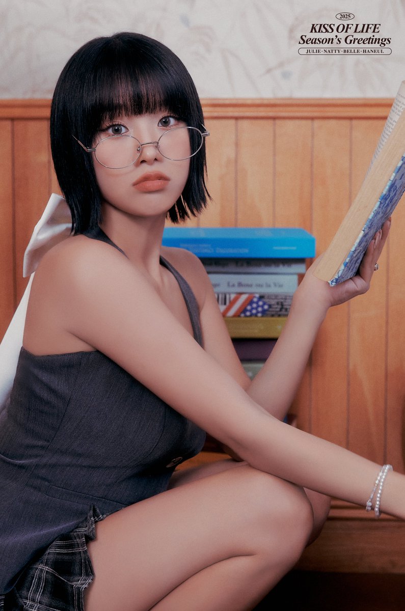 GcCyZw0WoAArDNY?format=jpg&name=medium