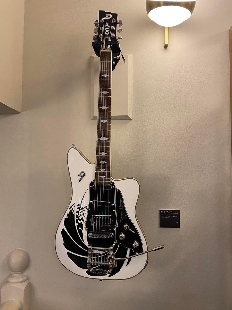 LinseyJSweet's tweet image. Great to see @DavidGArnold signed guitar at the #007 bar in the #BurlingtonArcade yesterday… if only we had £7007… to compensate we had to have another #martini