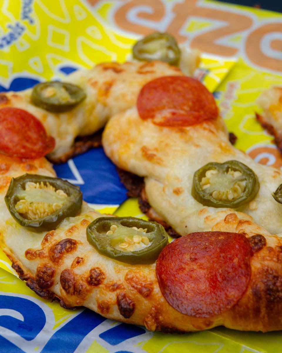 Mikehomeseller's tweet photo. Did you know that Wetzel’s Pretzels in Arundel Mills Mall in MD gives a 20% discount every day to veterans and active military?

#wetzelspretzels #arundelmills #veteransdayweekend https://t.co/X0OCAyJQjK