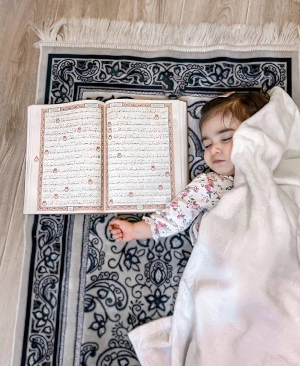 ﴿ رَبِّ لَا تَذَرْنِي فَرْدًا وَأَنْتَ خَيْرُ الْوَارِثِينَ ﴾ 🤍