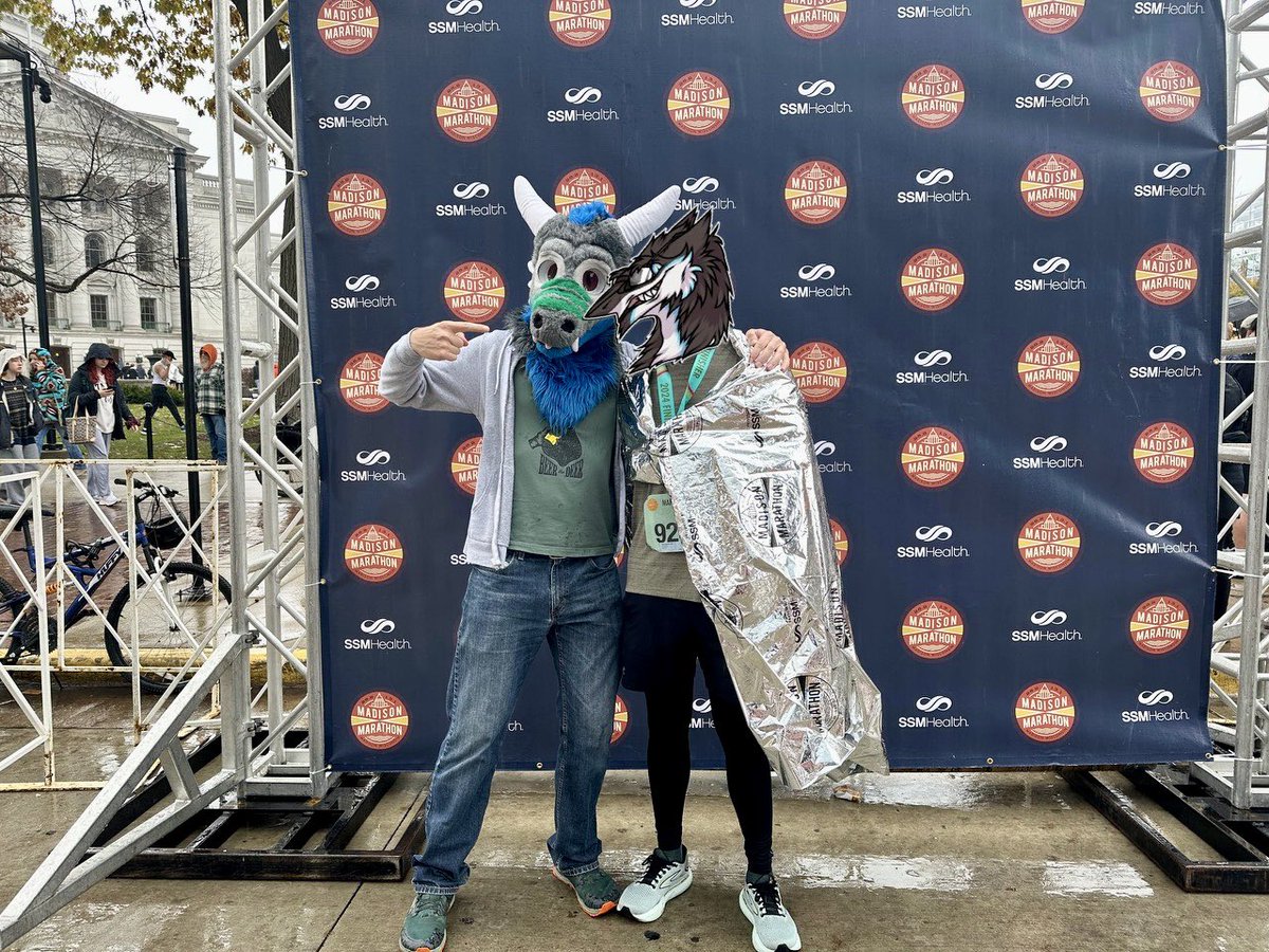Nebs_Sergal's tweet photo. I did it! I achieved my goal of breaking 4hrs in the marathon with a final time of 3:56:36! Beating my previous time by 26min. Couldn’t have done it without all the amazing support, especially from my dragon @CypherDerg💙💜 https://t.co/3ckeDO0b0l