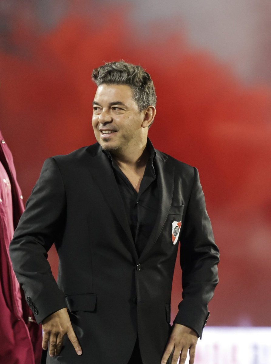 "Milton Casco es un ejemplo de jugador. Ha estado desde 2015, son casi nueve temporadas en River. No pasa desde el 70, 80, sostenerse en River no es fácil. Es un montón. El tipo viene, se entrena, no pone cara de nada y siempre está con disponibilidad".

🗣 Marcelo Gallardo |