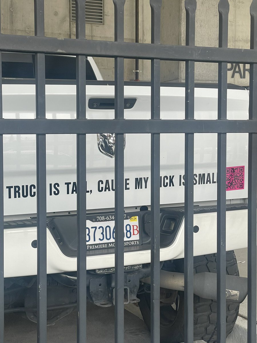Jillhopkins's tweet photo. I also saw this truck yesterday and it made up for the musk mobile with its honest self-awareness. https://t.co/64Vwpds56q