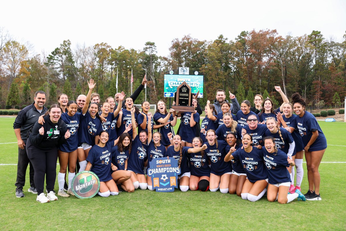 Teamwork 🏆 Dreamwork

<a href="/signaturerings/">Signature Championship Rings</a> 💍 | #BigSouthWSOC