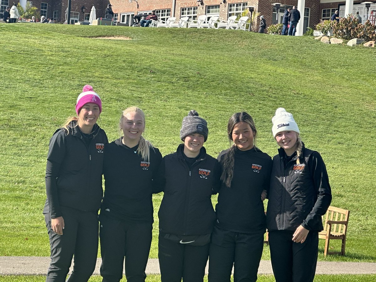 The SW district names 24 players to their all district teams. We placed all 5 with Ayla 1st , Sydney and Aubrey 2nd team and Sara and Ellie 3rd team. We placed 4 players on the All ECC 1st team, Ayla, Aubrey, Sara and Ellie with Sydney as the first player on2nd team. PROUD COACH!