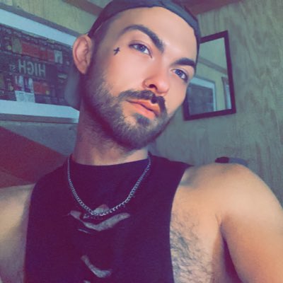 tbaileylynn's tweet photo. #NewProfilePic https://t.co/REVv4Z0pFm