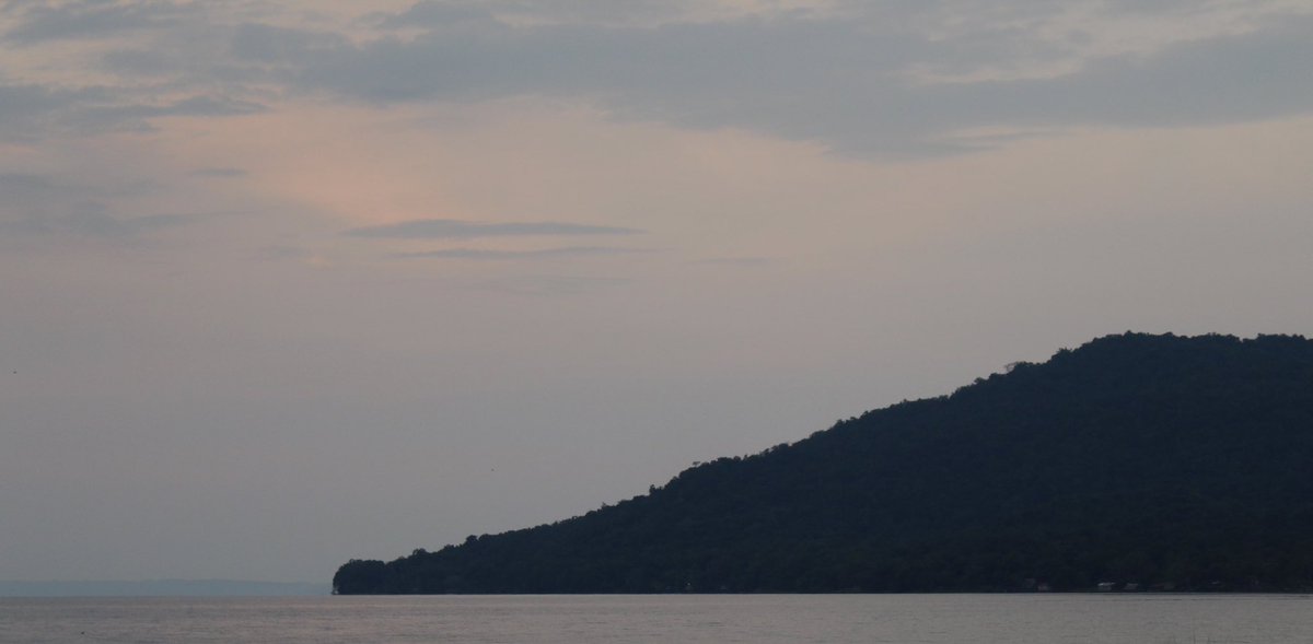 ¡Petén de mis ancestros, Petén de mis amores!